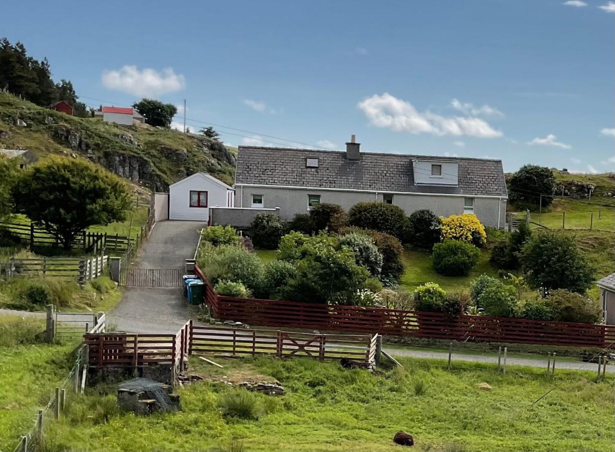 6 Calbost Villa Exterior photo